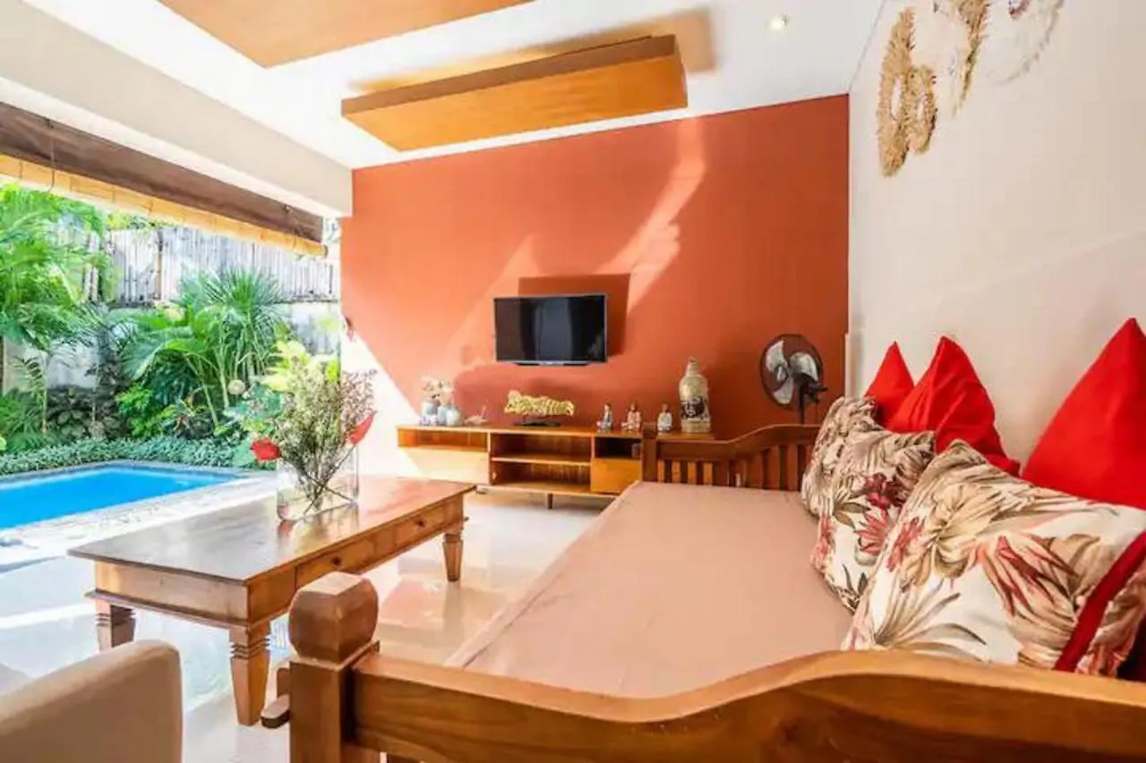 Prada Living Private Villas Seminyak - 2&3Br