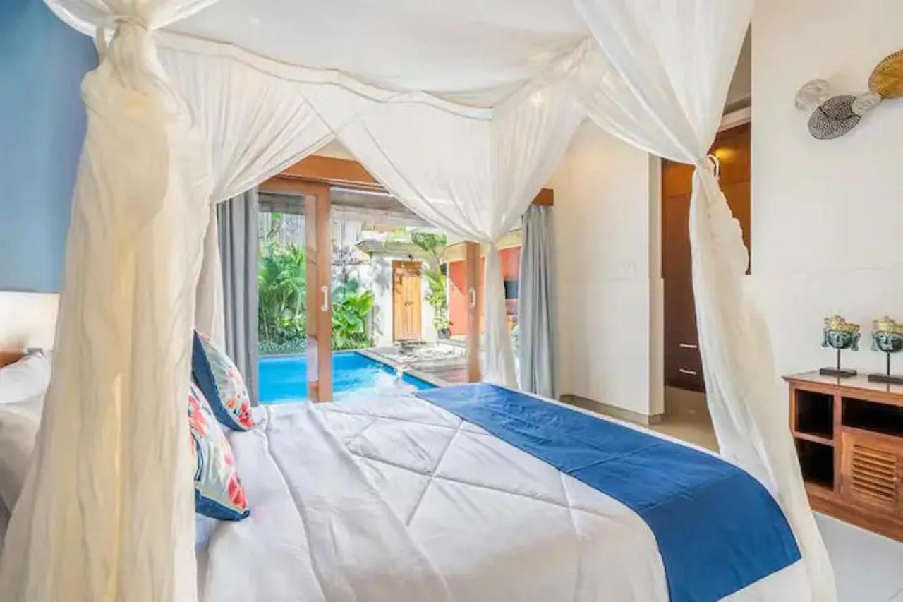 Prada Living Private Villas Seminyak - 2&3Br Σεμινιάκ