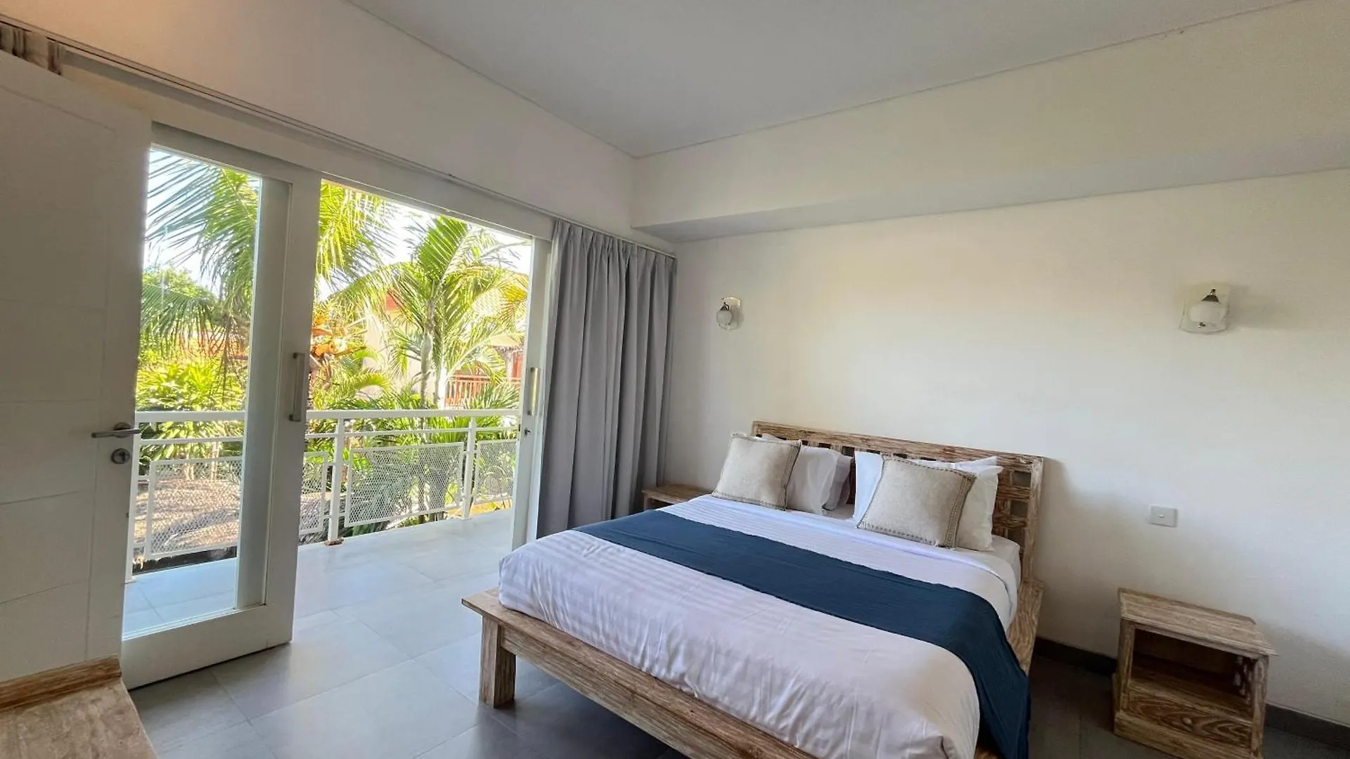 Prada Living Private Villas Seminyak - 2&3Br Ινδονησία