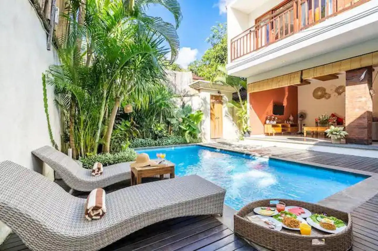 Prada Living Private Villas Seminyak - 2&3Br contacts