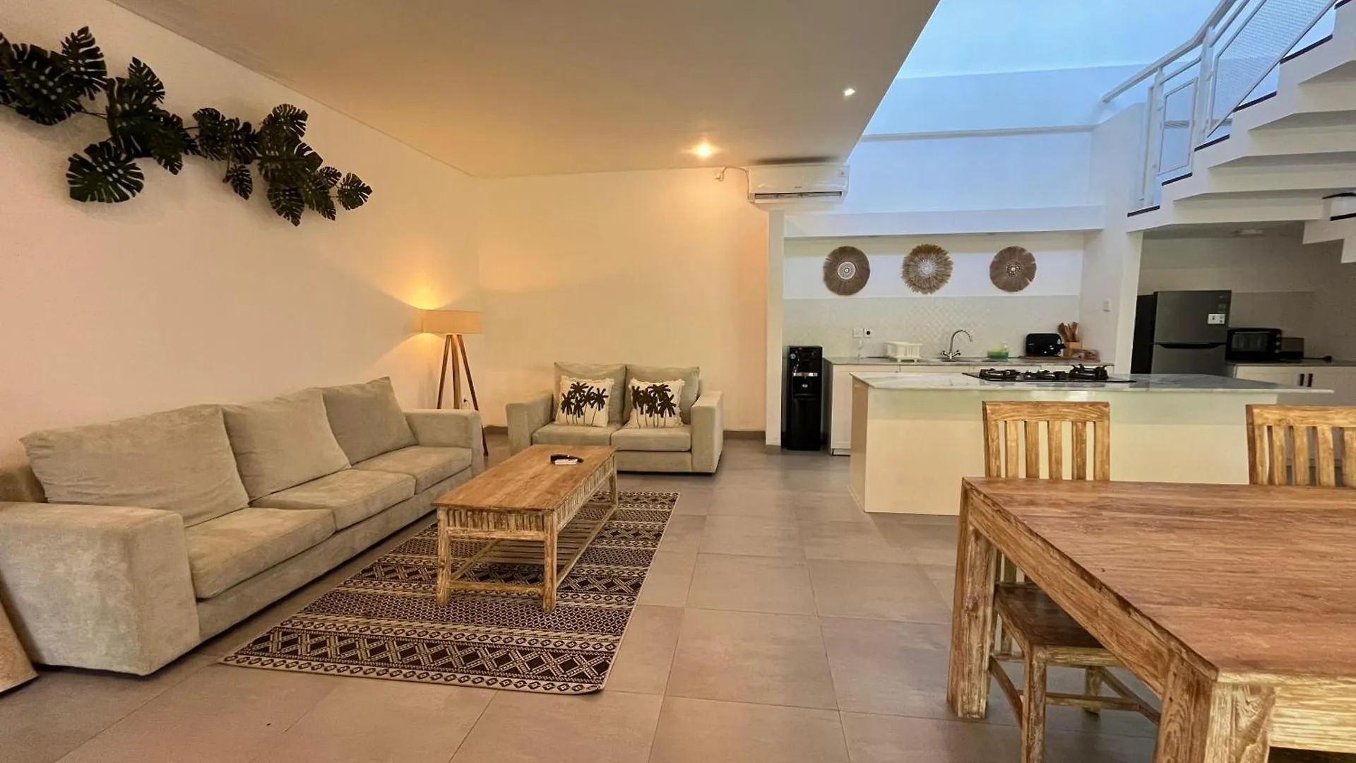 Prada Living Private Villas Seminyak - 2&3Br 0*, Seminyak (Bali) Indonesia